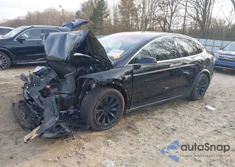 2019 Tesla Model X 100D/75D/Long Range from USA, damaged, VIN 5YJXCAE28KF195047